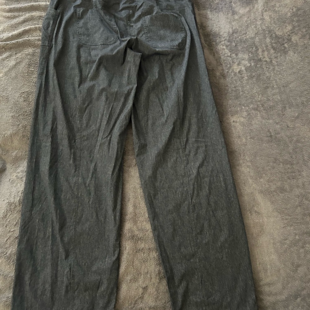 PrAna Women’s Athletic Pants - Picture 6 of 7